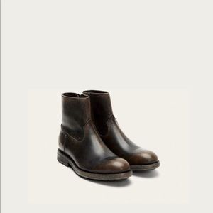 FRYE BOWERY INSIDE ZIP BOOTS NWOT